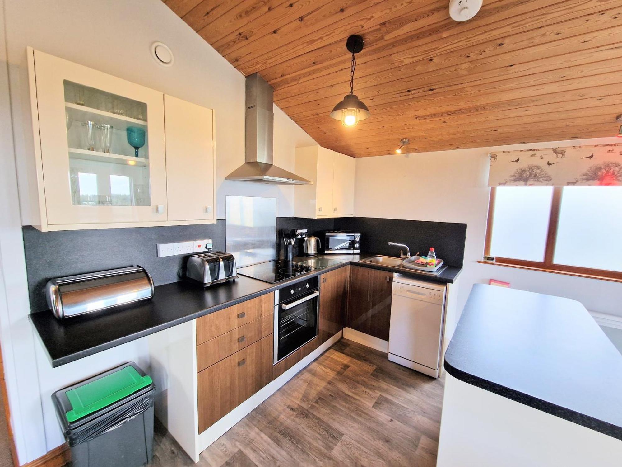 Ochil 8 With Private Hot Tub - Fife - Loch Leven - Lomond Hills Villa Kelty Exterior foto