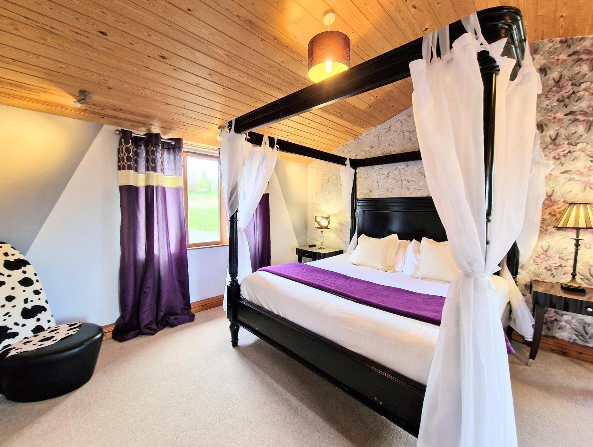 Ochil 8 With Private Hot Tub - Fife - Loch Leven - Lomond Hills Villa Kelty Exterior foto
