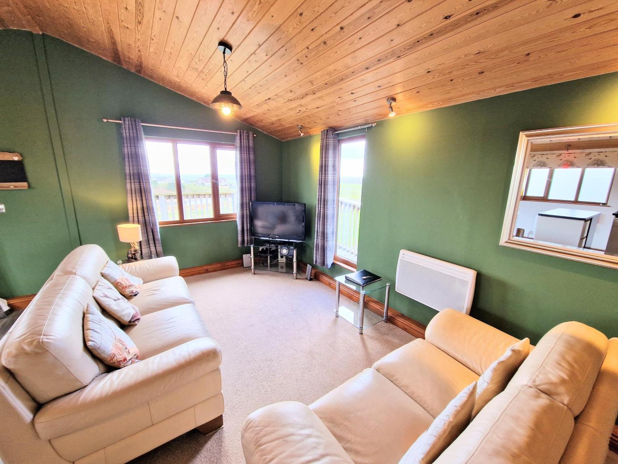 Ochil 8 With Private Hot Tub - Fife - Loch Leven - Lomond Hills Villa Kelty Exterior foto