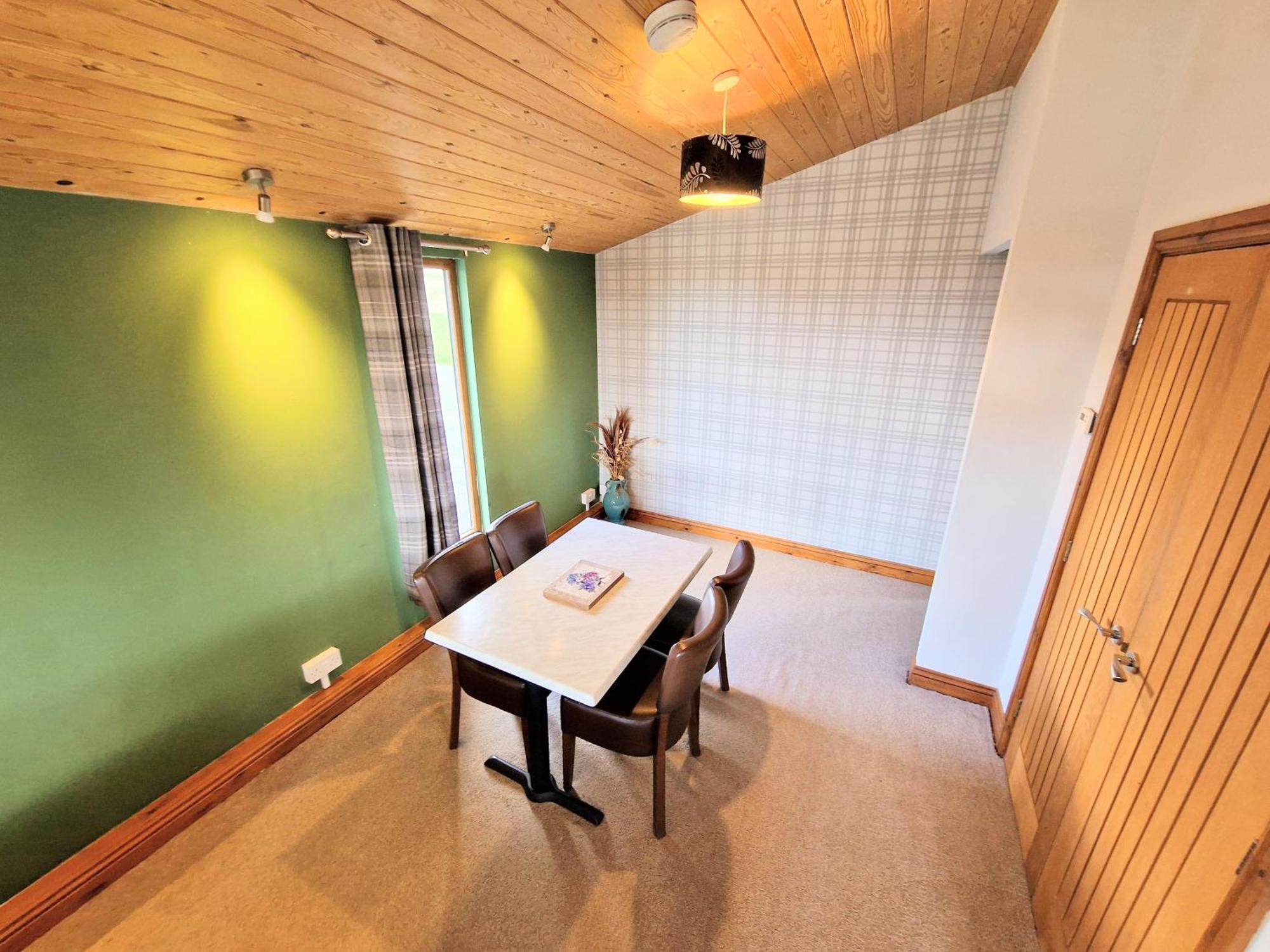 Ochil 8 With Private Hot Tub - Fife - Loch Leven - Lomond Hills Villa Kelty Exterior foto