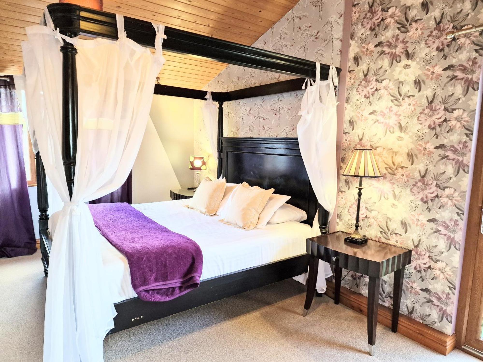 Ochil 8 With Private Hot Tub - Fife - Loch Leven - Lomond Hills Villa Kelty Exterior foto