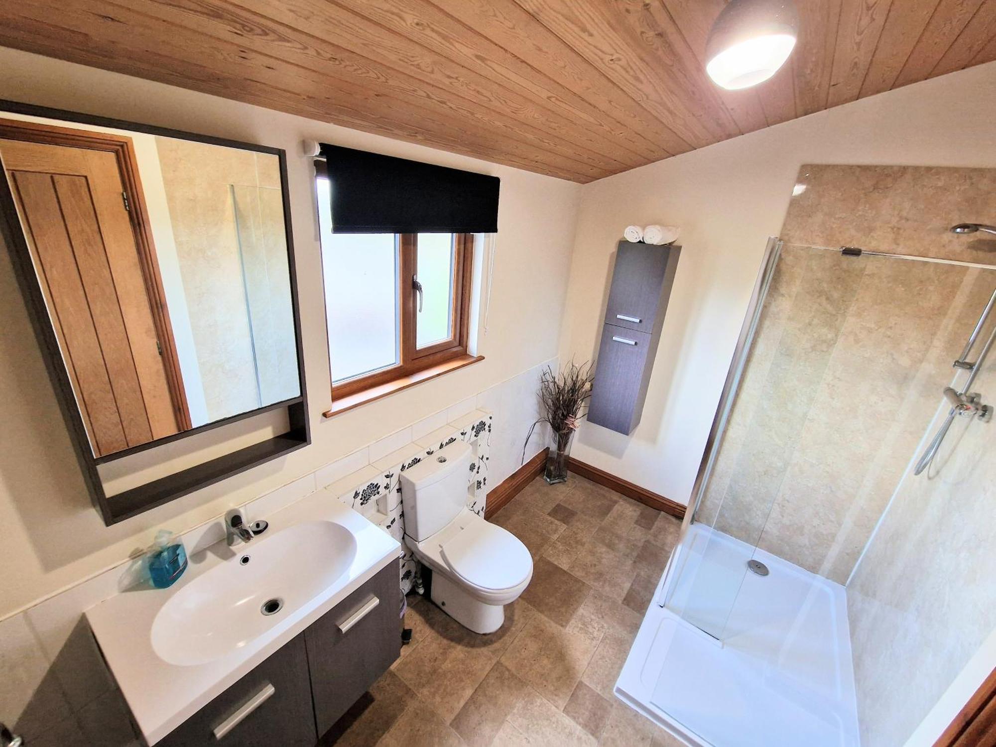 Ochil 8 With Private Hot Tub - Fife - Loch Leven - Lomond Hills Villa Kelty Exterior foto